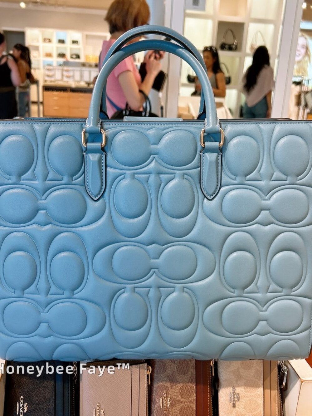 Maggie Tote Bag In Signature Leather CY672 Azure - Picture 5 of 9